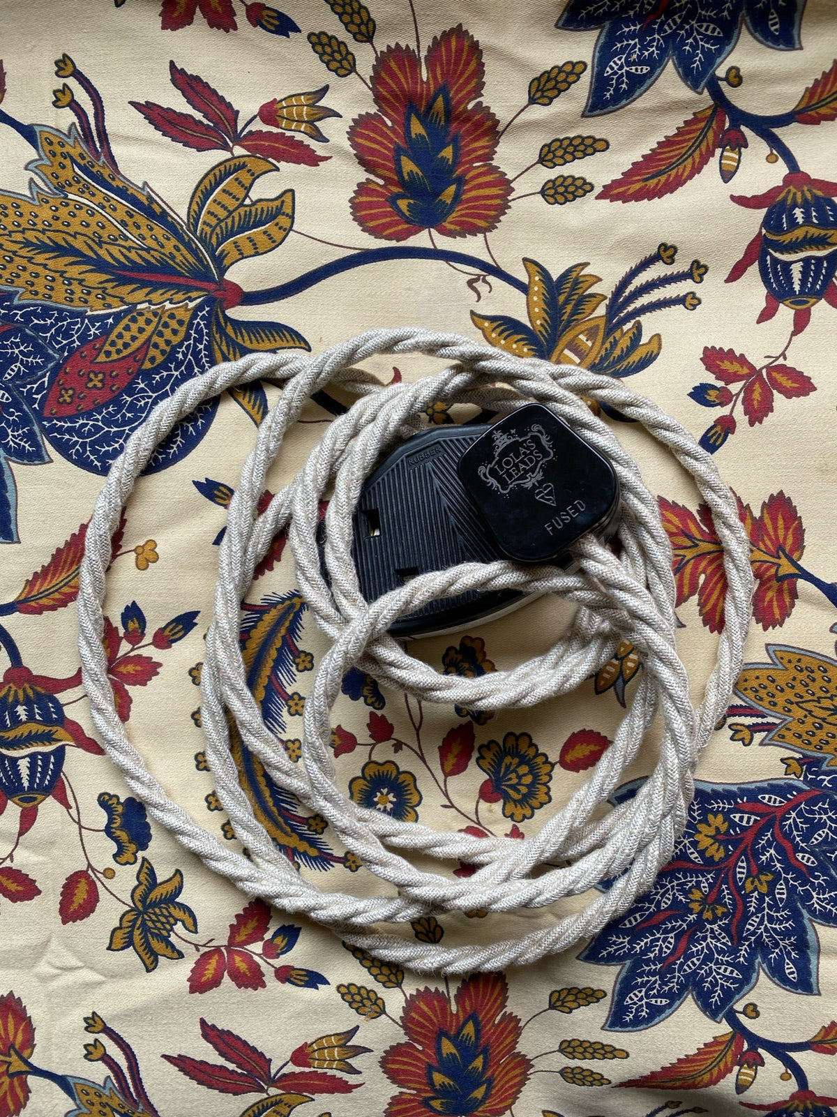 Oatmeal Linen Fabric Extension Cable