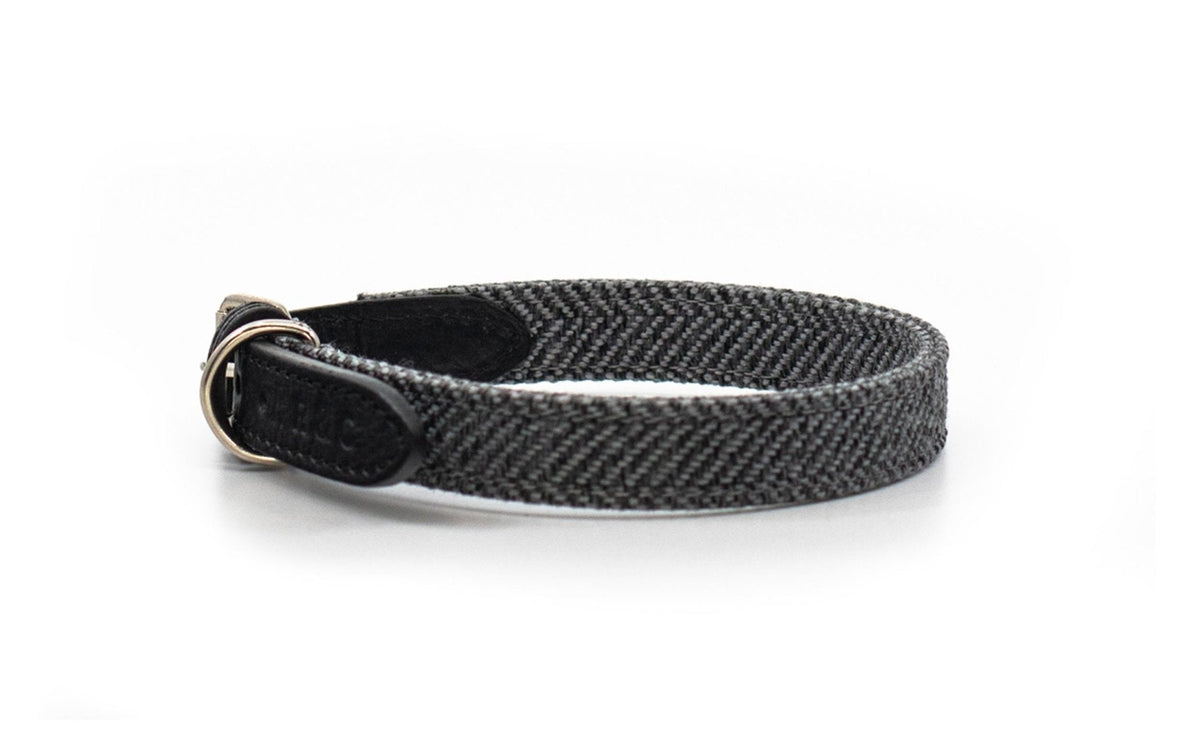 The Balmoral Herringbone and Leather Dog Collar